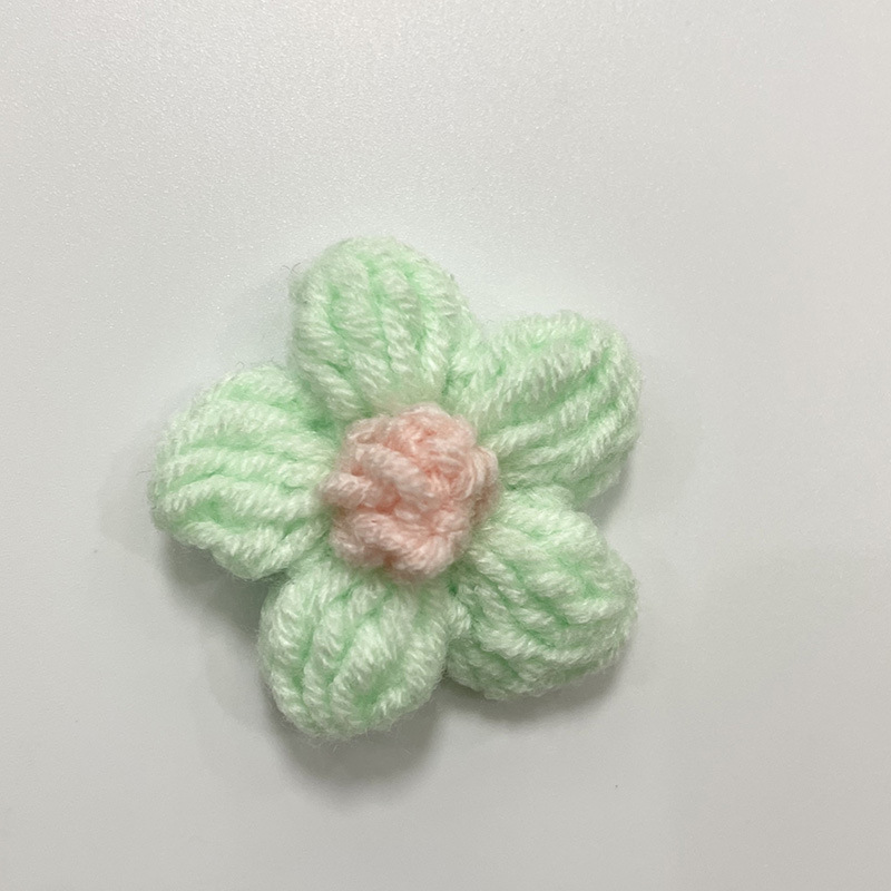Picture of DIY Hand-Woven Wool Flowers Milk Cotton Crocheted Puff Flowers Ready-Made Clothing Accessories Accessories Manufacturer Wholesale