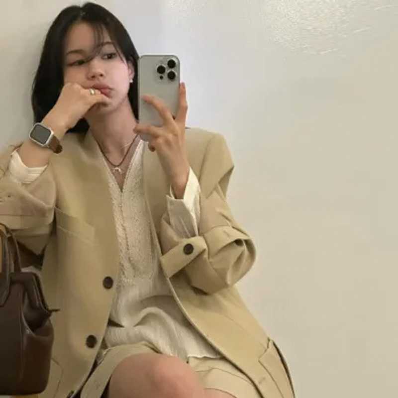 Early Autumn Elegant All-match Commuter Single-breasted Pleated Double Pocket V-neck Blazer