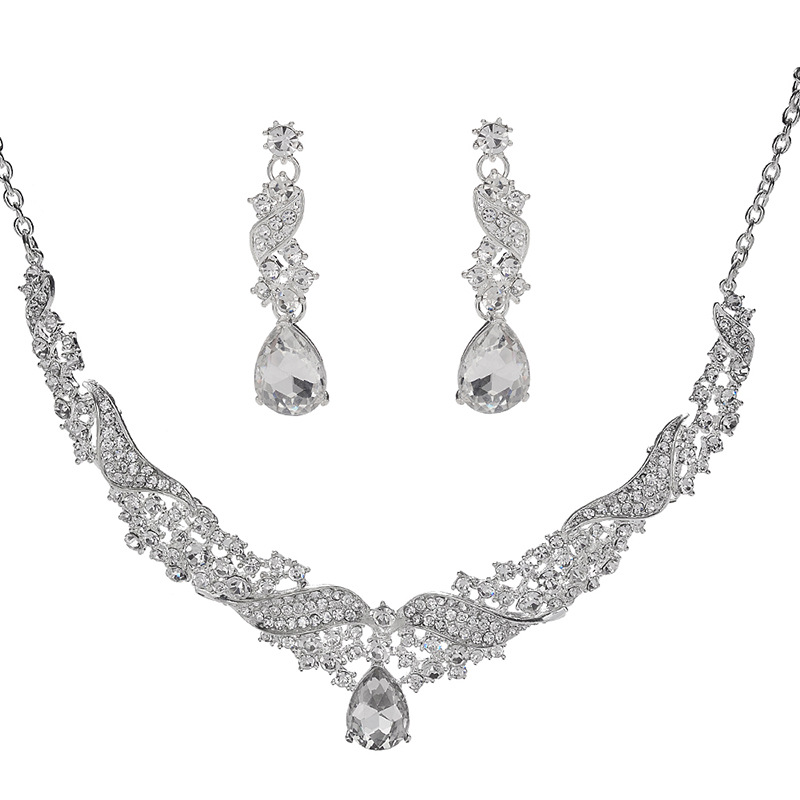 Alloy Diamond-Encrusted Earrings + Necklace Bridal Set Wedding Inlaid Jewelry Earrings Korean Style Wedding Jewelry