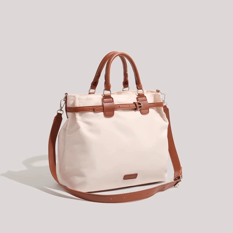 Large Capacity tote bag for women 2024 New Advanced texture niche briefcase commuter portable backpack big bag