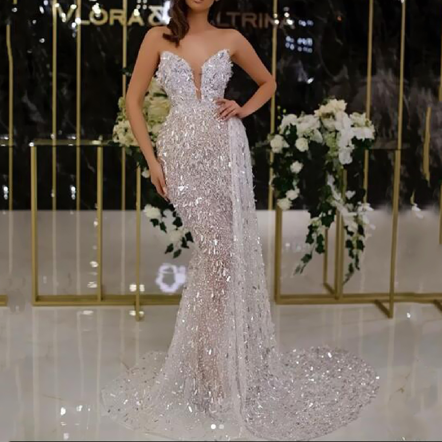 2025 European and American New Women's Wish AliExpress Cross-border Sexy V-Collar Hot Silver Sling dress Women