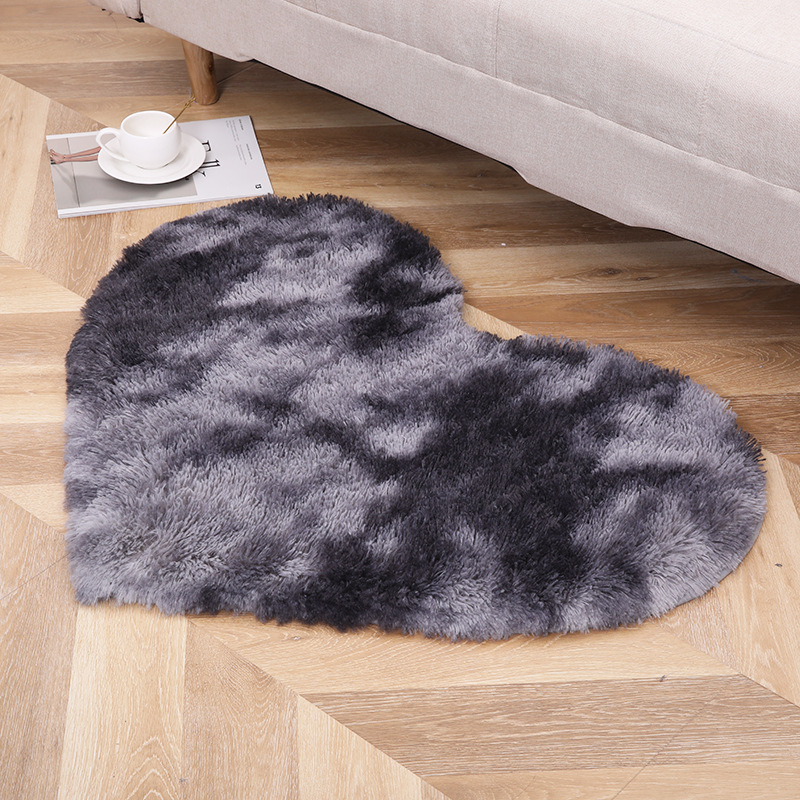 Picture of Modern Simple Silk Fool Love Carpet Bedroom PVpile Carpet Living Room Balcony Plush Mat Cross-border Supply