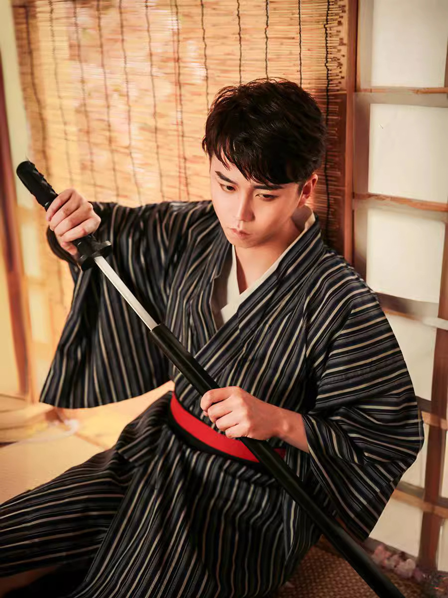 New Japanese Kimono Men's Traditional Dress Ironing-Free Travel Photography Japanese Script Killing Props Photo Kimono