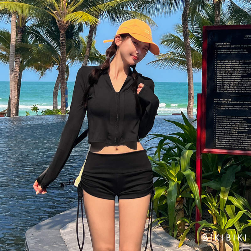 Korean Long-Sleeved Swimsuit Women's Split Boxer Conservative Sports Style 2025 New Beach Vacation Cross-Border Wholesale Swimwear