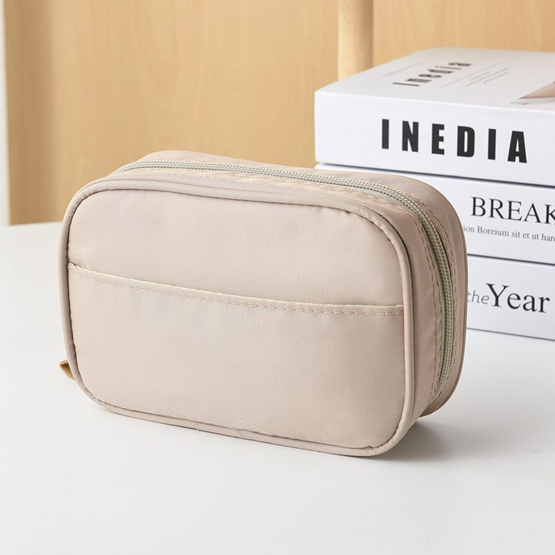 Picture of Solid Color Simple Cosmetic Bag Small High-value Portable Multi-functional Wash Bag Layered Dirt-resistant Large Capacity Storage Bag