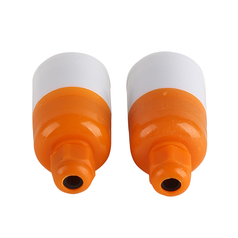 Picture of Manufacturers produce splash-proof E27 screw lamp holder suspended spiral lamp holder flame retardant LED lamp holder