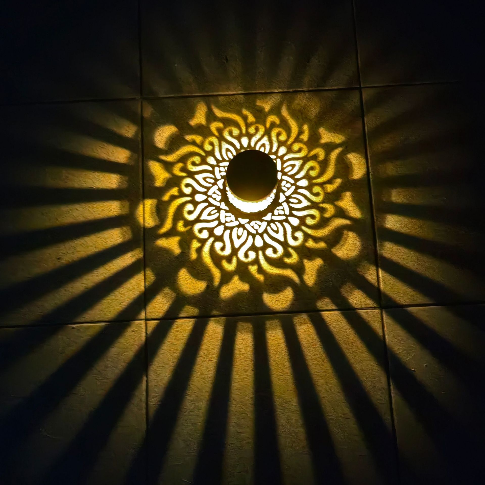 Picture of Cross-Border Amazon Solar Mandala Sunflower Sunflower Wall Lamp Garden Decoration Landscape Wall Lamp