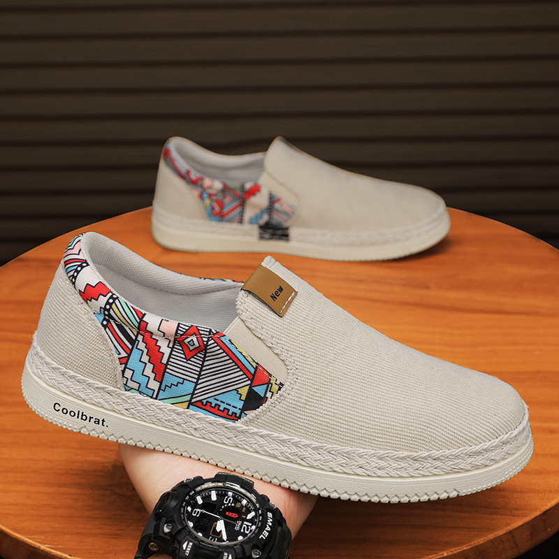 2024 Men's New Slip-on Corduroy Canvas Shoes Breathable Lightweight Niche Lazy White Shoes Casual Shoes