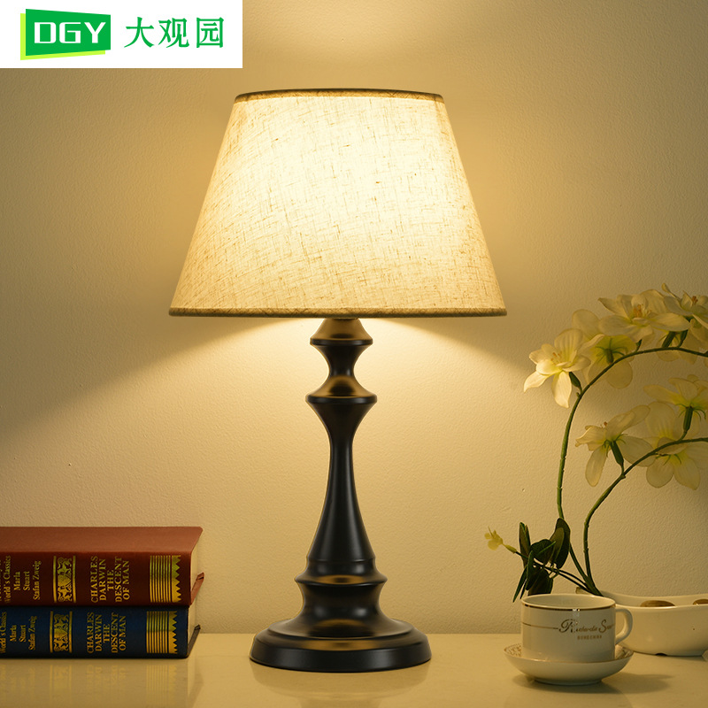 Grand View Garden American Retro Table Lamp Bedside Lamp Modern Simple Living Room Desktop High-Level Atmosphere Lamp Nightlight