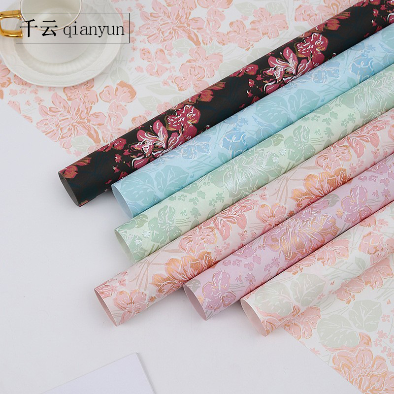 Flower Yan Yuexue 2024 new Tanabata bouquet wrapping paper flowers retro European flower wrapping paper material wholesale