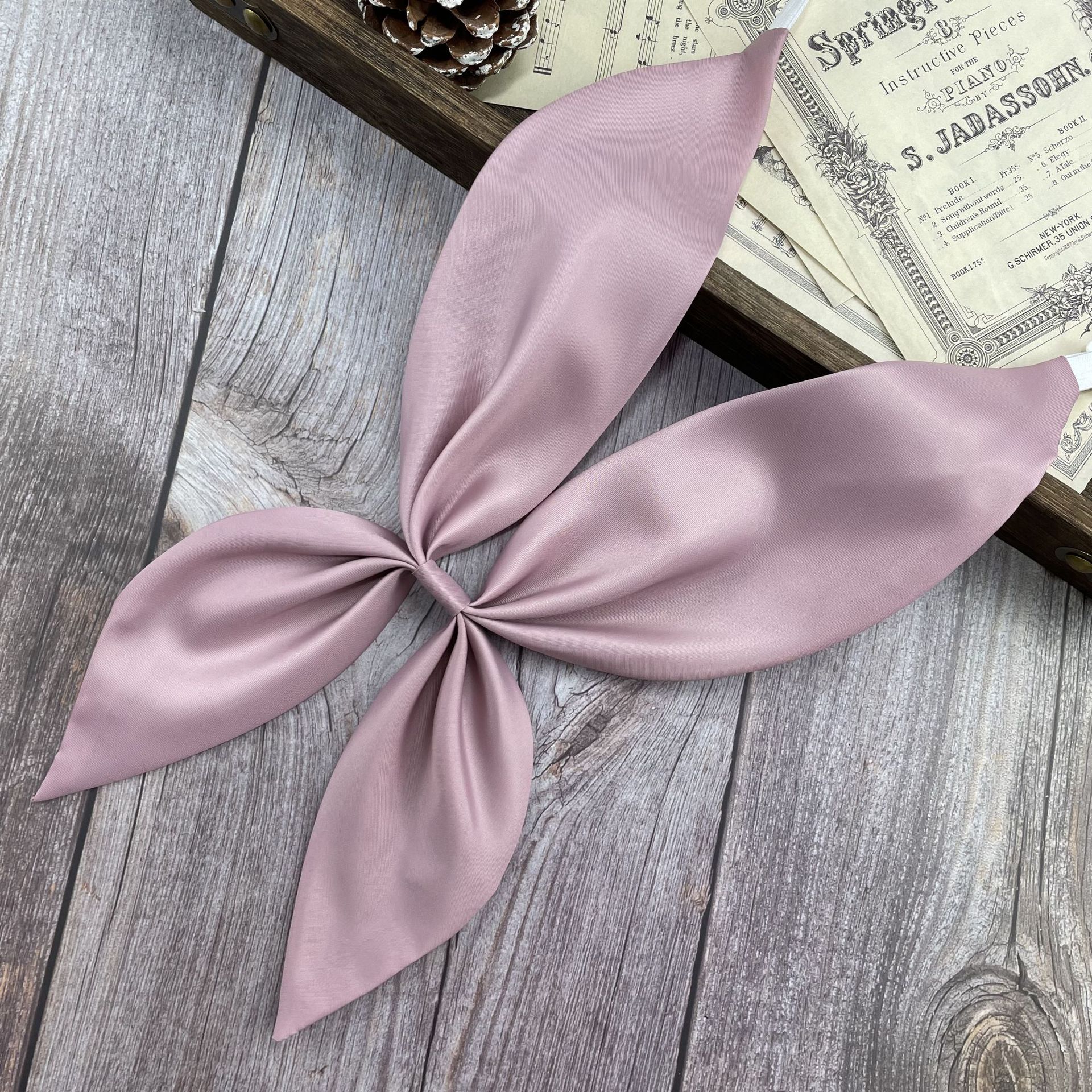 Picture of Goldfish Knot Jk Bow Tie Imitation Triangle Towel Free Slayer Suit Scarf Japanese Bow Uniform Collar wine red