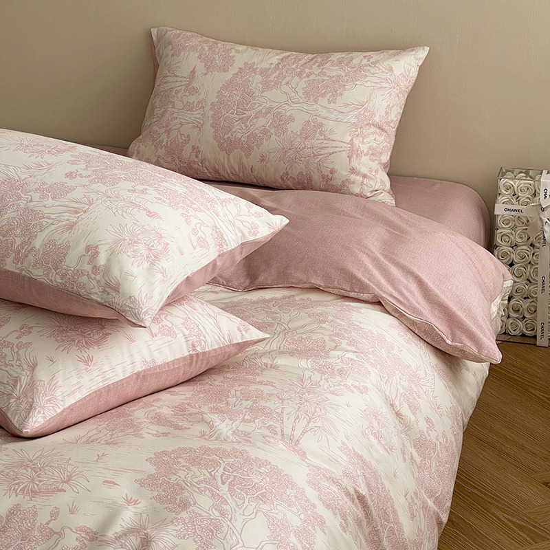 Picture of 2025 New Spring & Fall 60 Small Floral Cotton Four-Piece Set Ins Style Pure Cotton Dormitory Bed Bed Sheets Quilt Cover Three-Piece Set