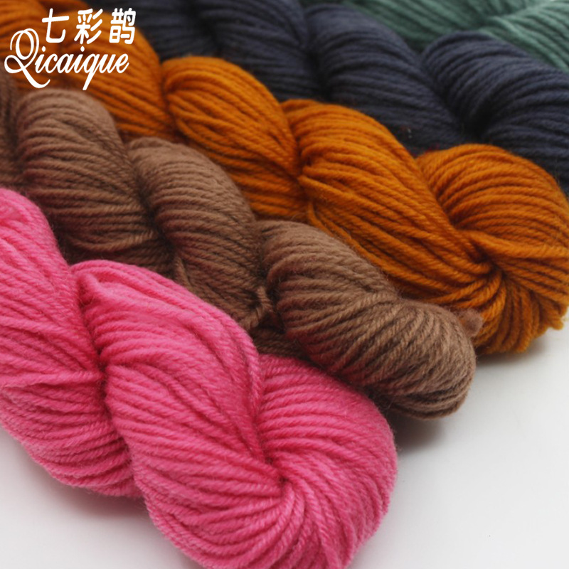Factory wholesale knitting scarf shoes wool wholesale coarse wool 37g wool hand knitted crocheted slippers cushion