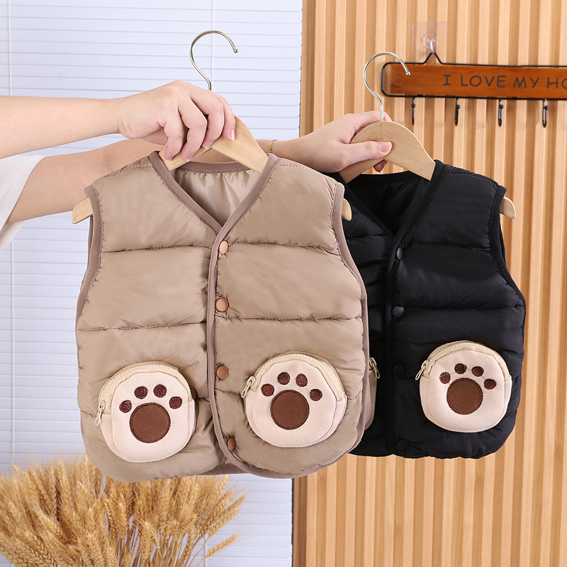 Picture of Boys' autumn and winter vest 2023 new children's thickened warm outer vest winter wear baby outer vest fashion