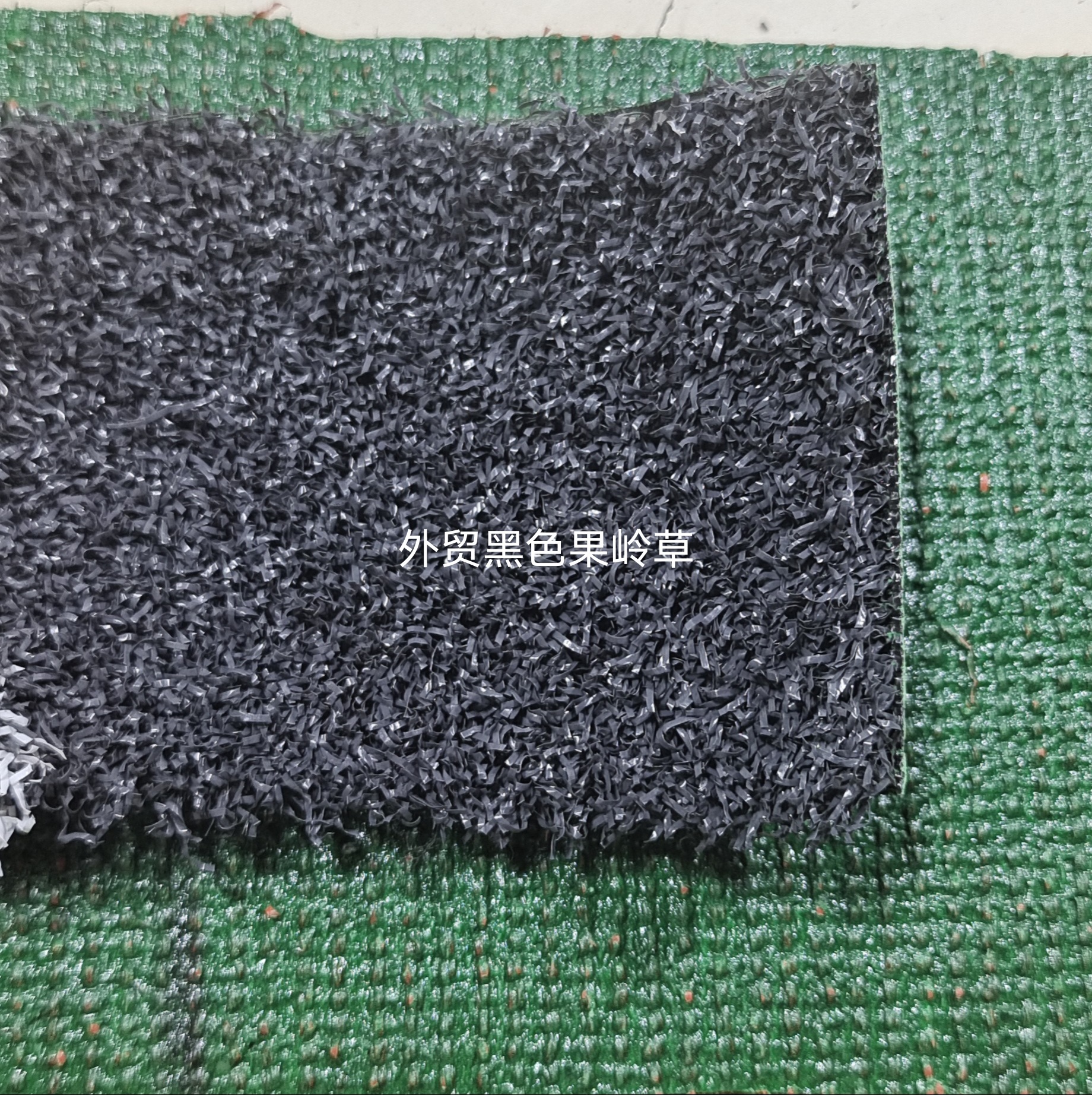 Picture of Factory supply golf lawn cross-border color green grass gate court lawn export high quality high wear resistance