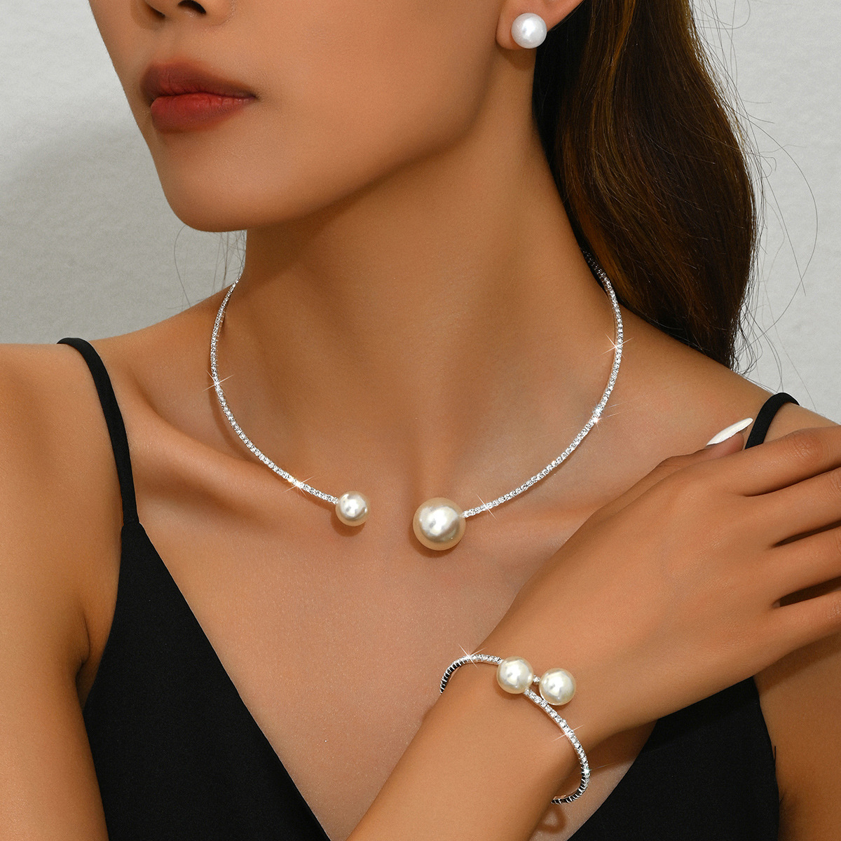 European and American fashion simple cross-border hot bridal jewelry elegant shiny rhinestone pearl collar necklace earring hand ring