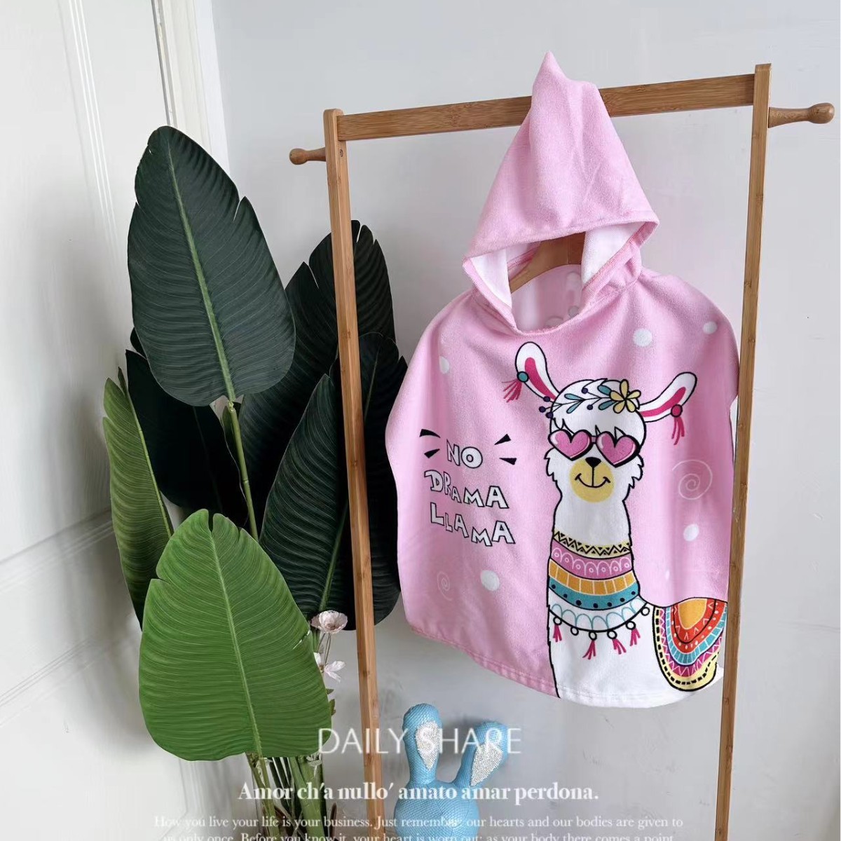 Picture of Cute Cartoon Children's Bath Towel Cloak Soft Skin-friendly Hair-free Bath Water Absorbent Quick-drying Wearing Baby Bath Towel