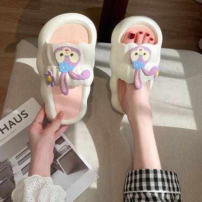 Picture of Strawberry Bear Slippers Women's 2024 New Summer Outerwear Couple Ins Shit-Feeling Home Indoor Sandals Deodorant