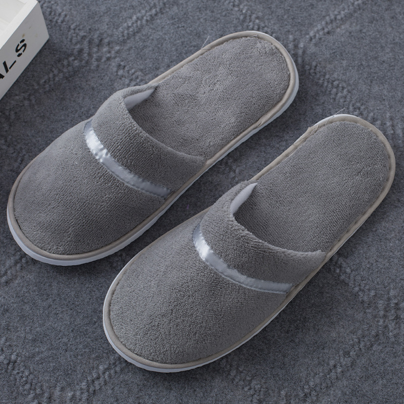 Picture of Disposable Slippers Hospitality Home Indoor Homestay Hotel Guesthouse Club Men's and Women's Coral Fleece Thickened Travel