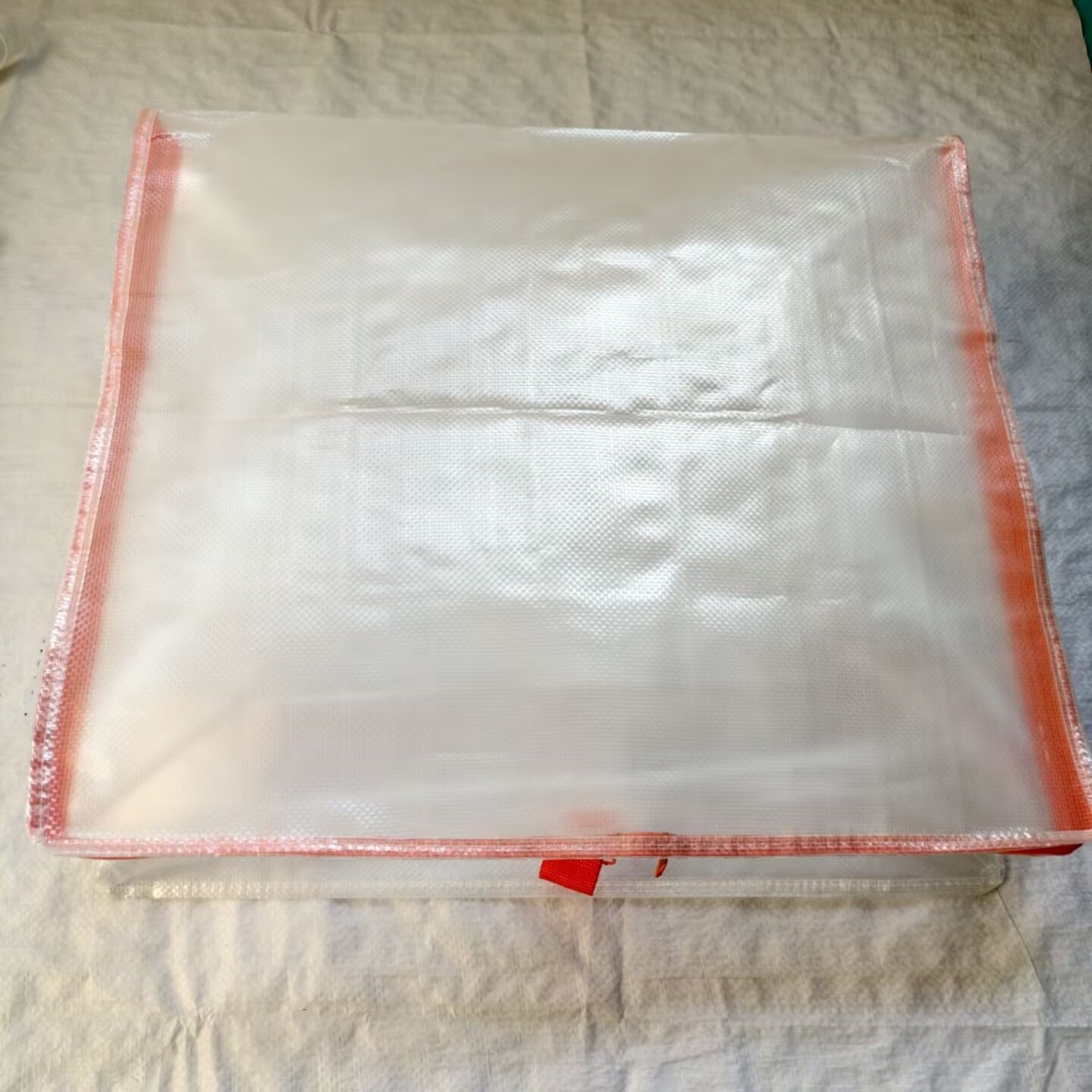 Manufacturers Produce Products Such as Household Clothing Classification Storage Bags, Transparent Woven Zipper Bags, and Student Clothing Storage Bags