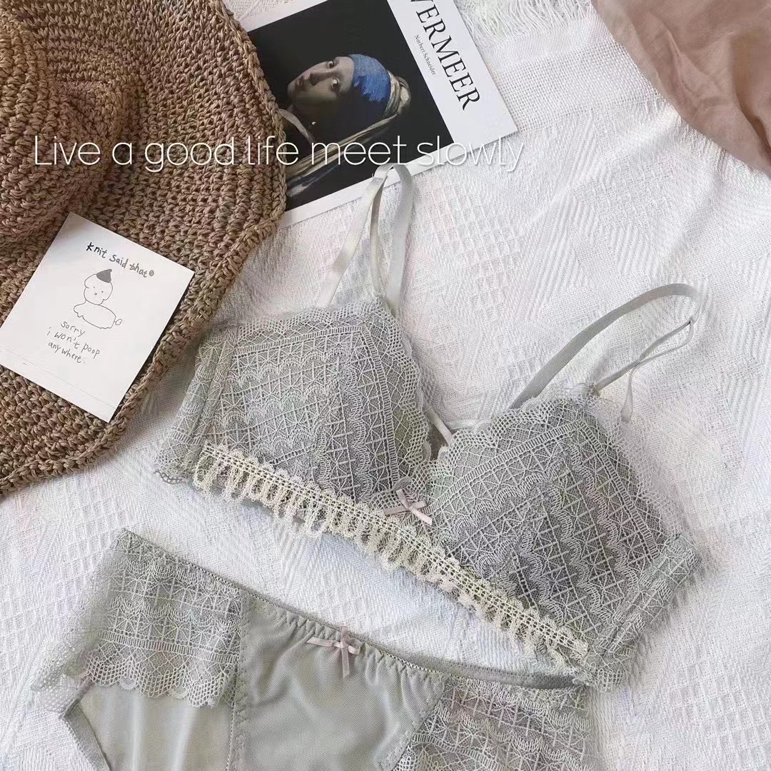 Picture of Summer underwear women's small chest thickened push up bra top support sexy wireless seamless deep V tube top bra suit