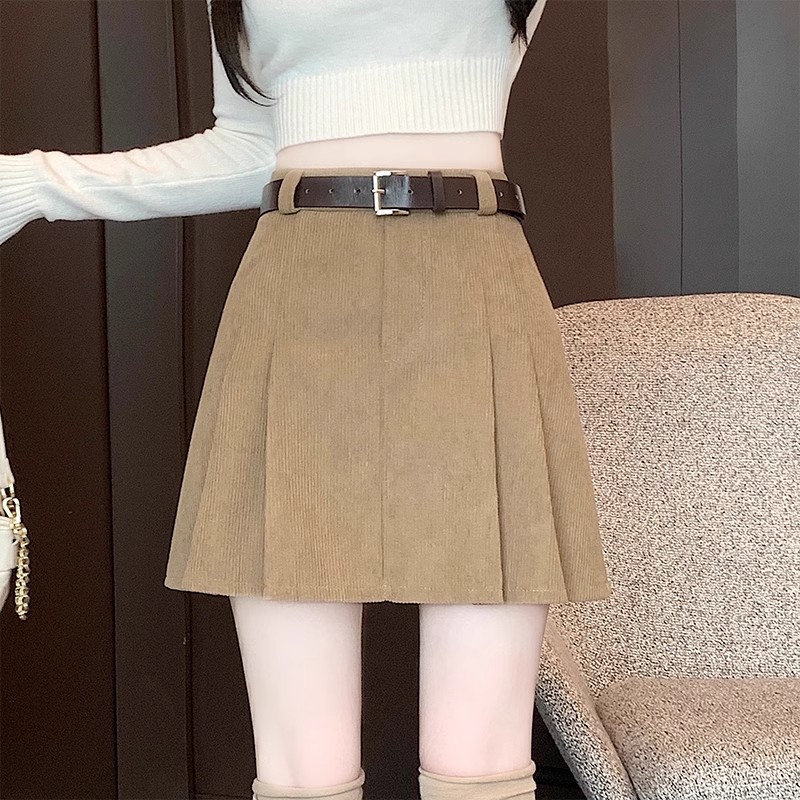 khaki Pleated Skirt Autumn and Winter 2025 New A- line Skirt Small High Waist Corduroy Hip Skirt