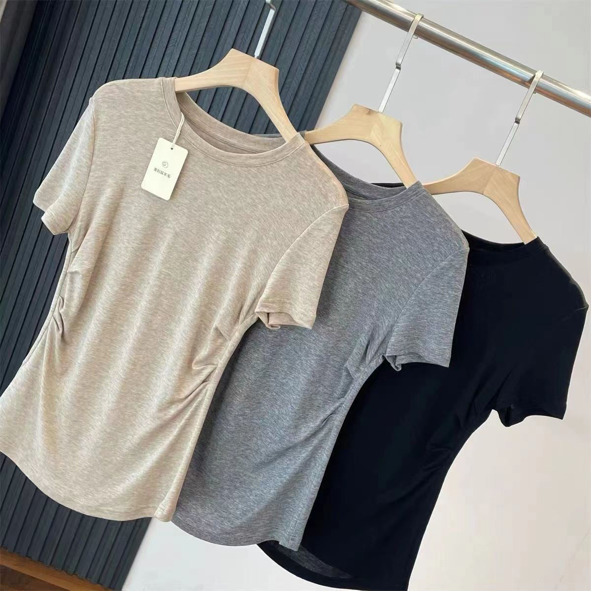Picture of Slimming Thin Tencel Irregular Top Lyocell Pleated Waist Slim-fit Shoulder Mask Short-sleeved T-shirt Women's Summer