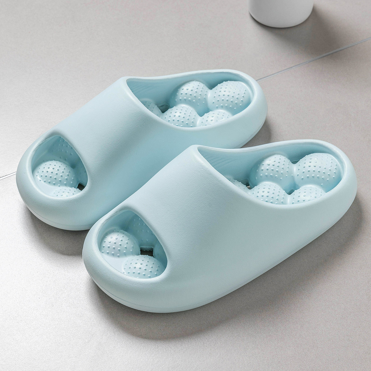 Picture of Slip-on Slippers Men's Indoor Home Toilet Bathroom Bath Quick-drying Leakage Massage Non-slip Slippers for Women