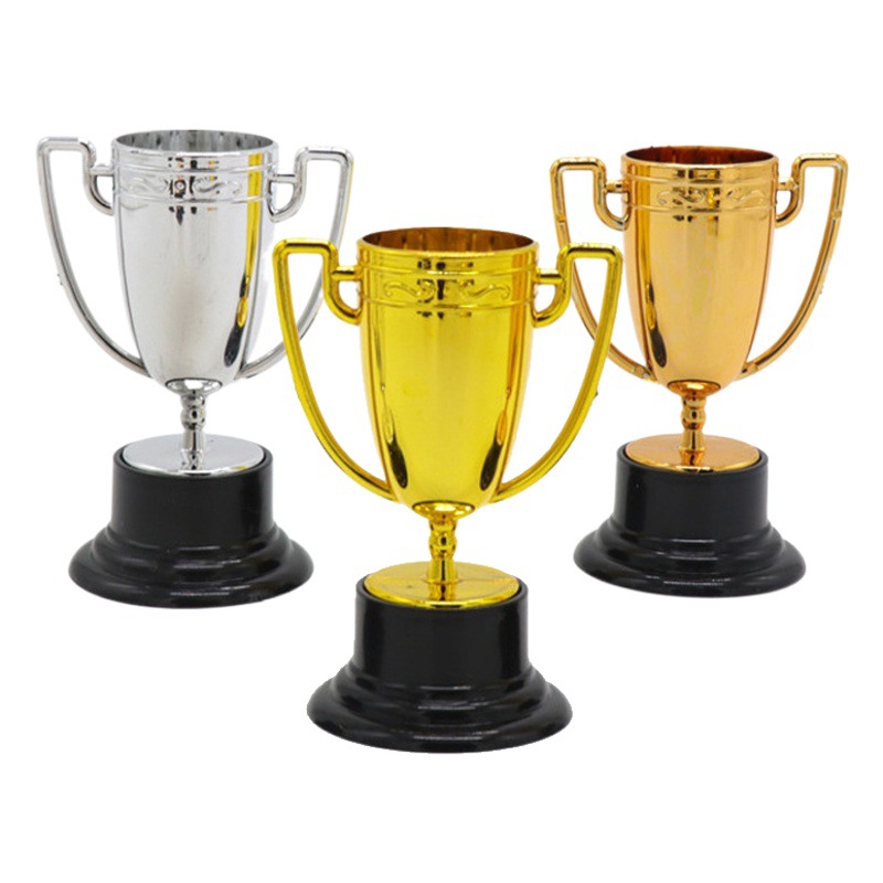 Plastic Trophy Toy Gold Silver Copper Honor Trophy Games Award Props Party Gift Toy Decoration