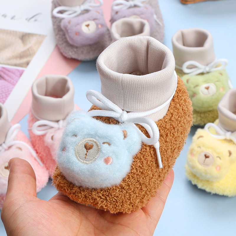 Autumn and Winter New Baby Thickeneded Warm Toddler Shoes Baby Fleece-Lined and Cotton Foot Protection Soft Sole Shoe Covers 158