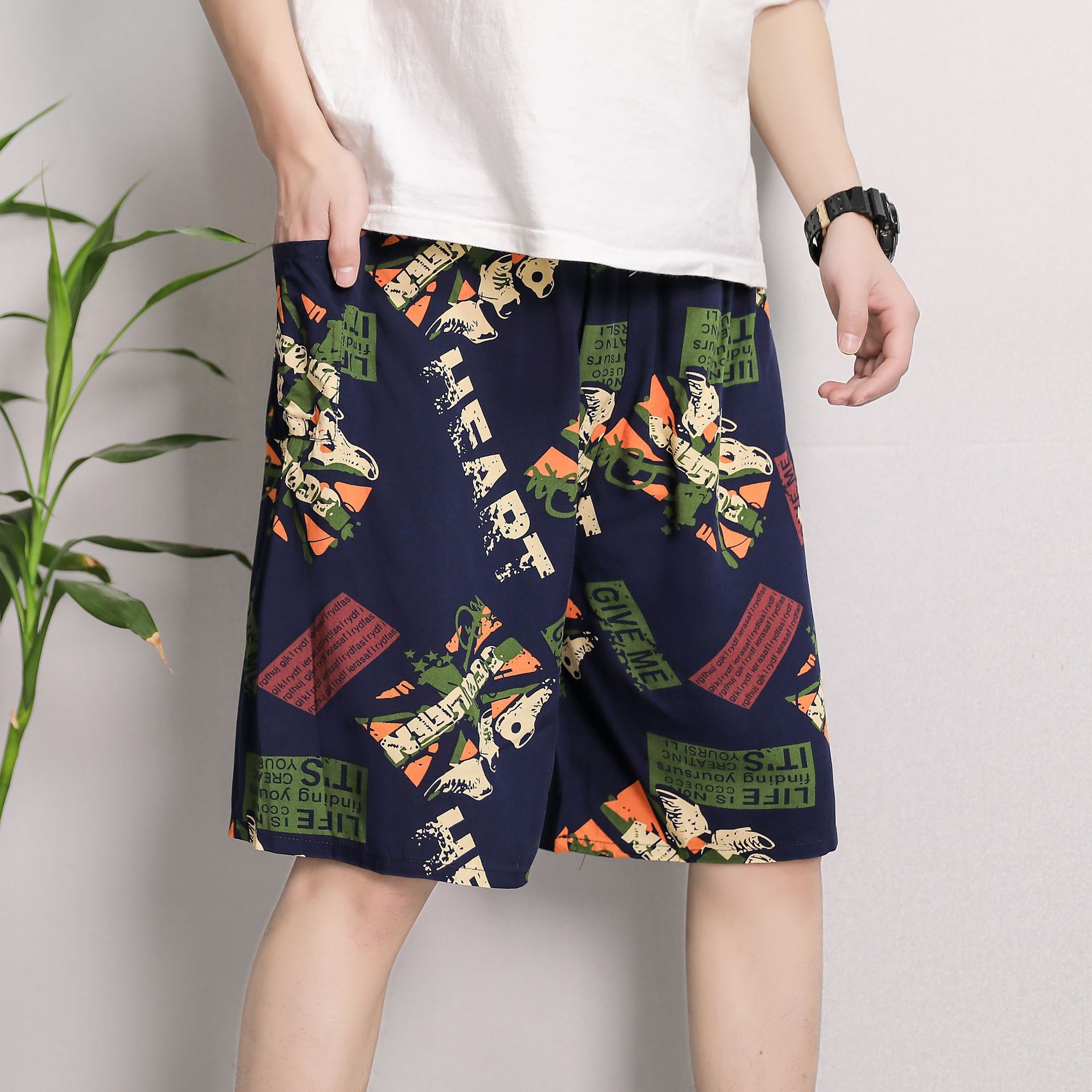 Picture of Cotton Silk Pajama Pants Men's Summer Thin Large Size Loose Shorts Casual Breathable Floral Pants Outer Wear Five-Point Beach Pants