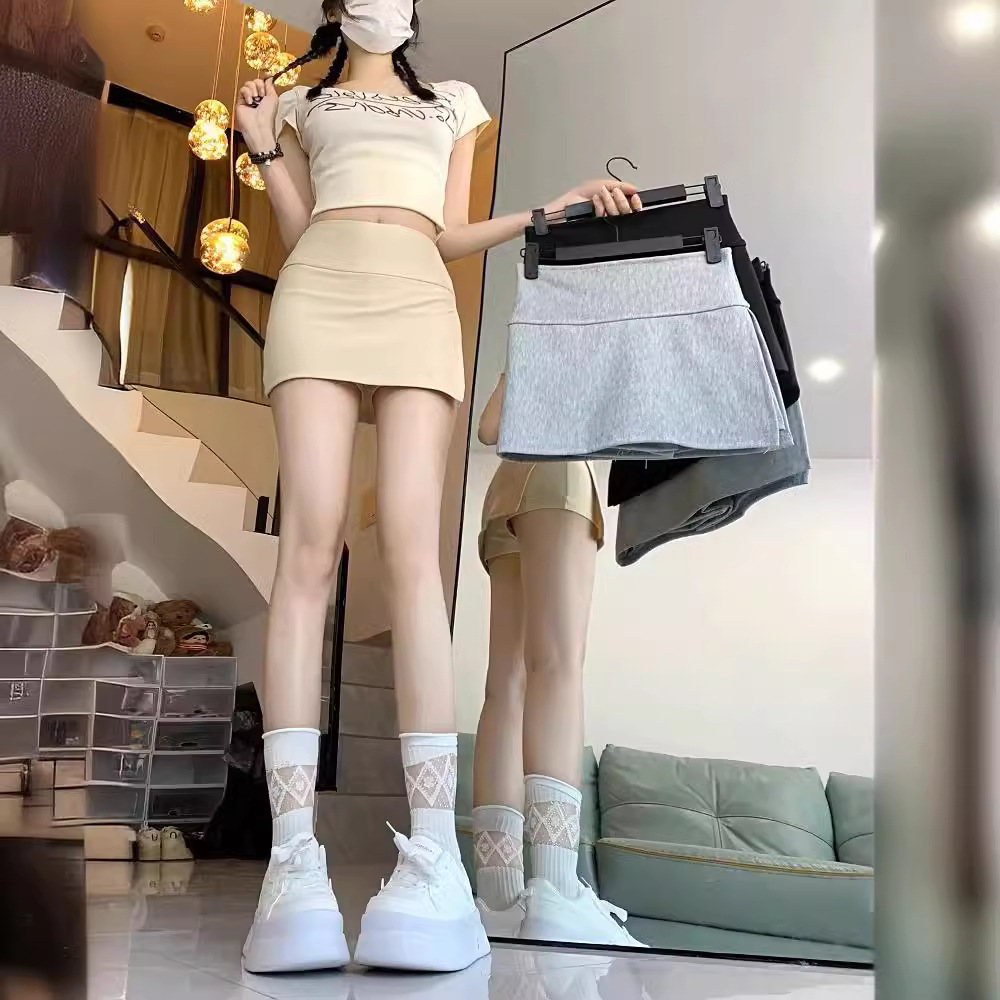 Sports Skirt Women's 2025 Summer New All-match Design Split Casual Hip Hot Girl A- line Short Skirt