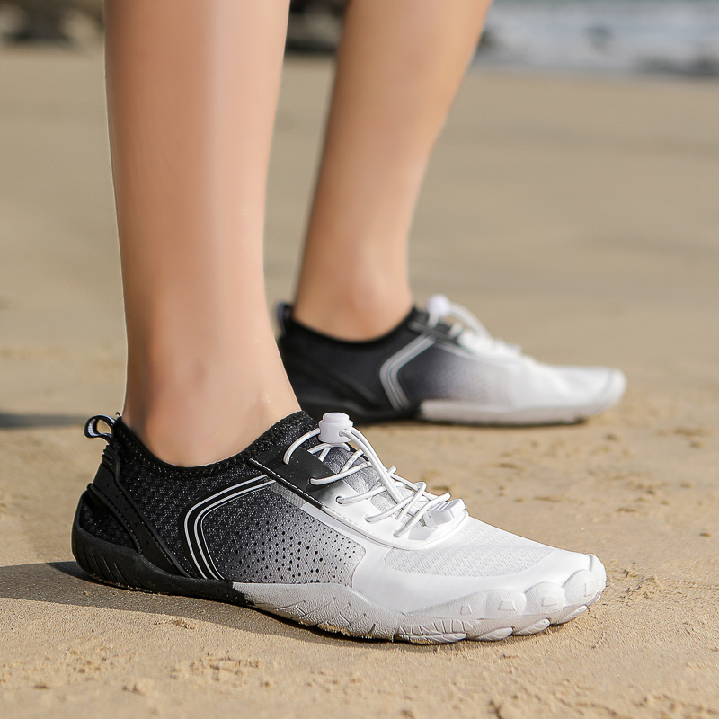 Picture of New cross-border indoor sports fitness yoga rope skipping shoes for men and women breathable lightweight non-slip treadmill shoes beach shoes