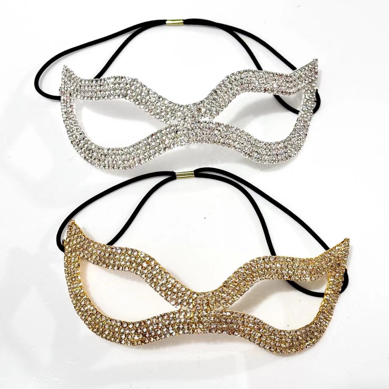 Picture of Cross-border Masquerade Rhinestone Mask European and American Fashion Personality Simple Mask Women Halloween All-match Face Decorations