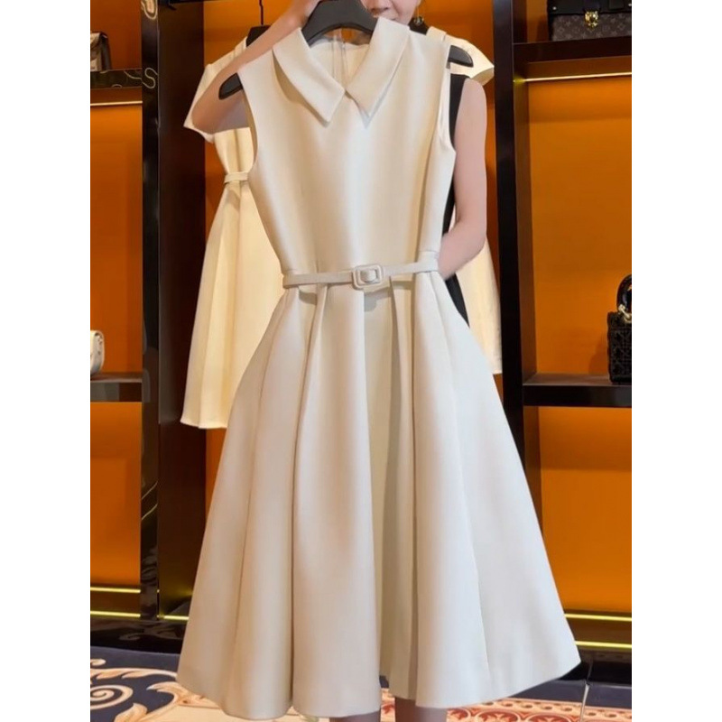 French Style Polo Neck Sleeveless dress 2024 Summer New Light Luxury Fashionable Elegant Slimming A- line Dress