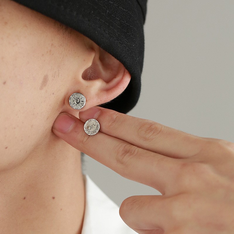 Stud Earrings for Men Trendy Single Fashionable Personalized Men's Couple Earrings Single Female Niche Design Sense Stud Earrings