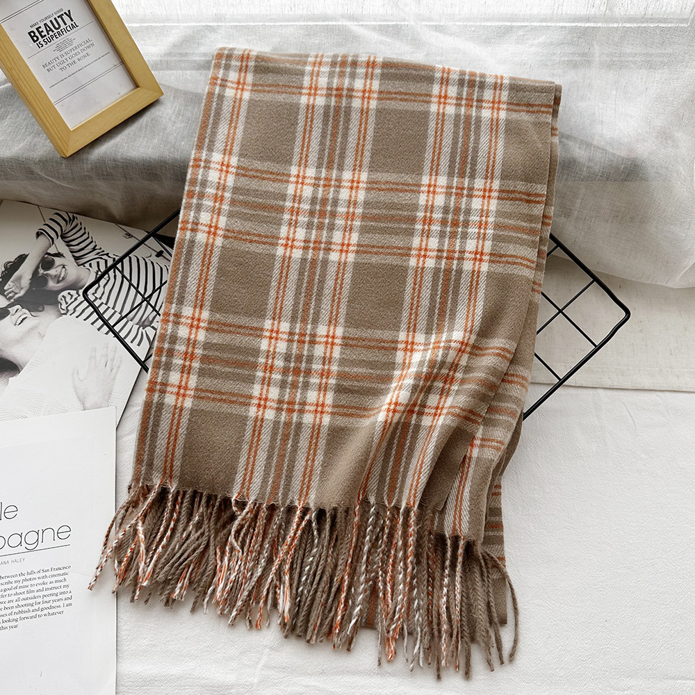 Picture of New Black and White Plaid Scarf Women's Korean Style Winter Warm All-match Imitation Cashmere Scarf Shawl High-end Couple Scarf