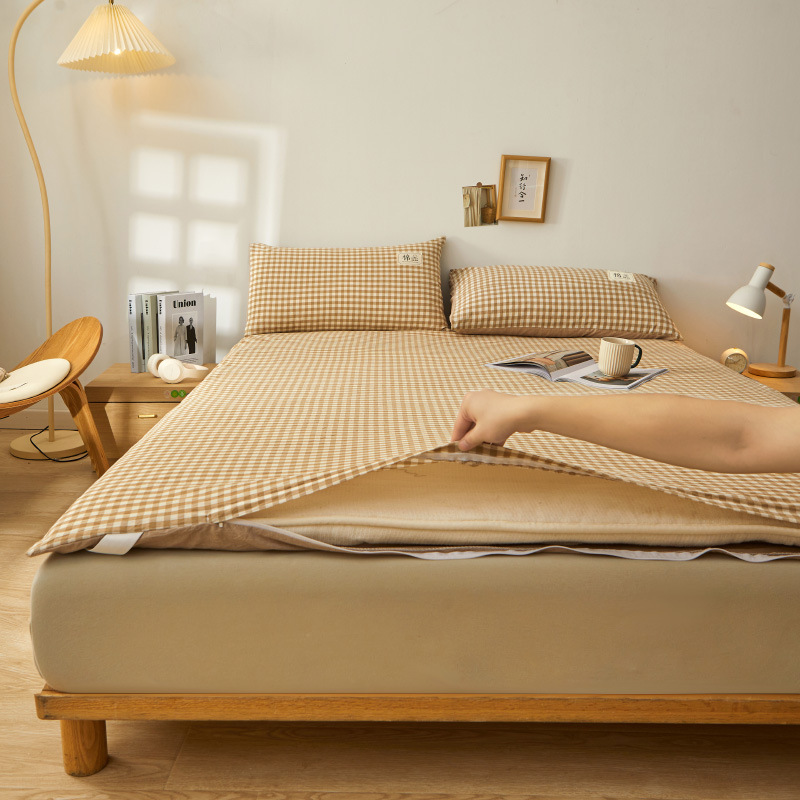 Picture of Cotton Mattress Removable and Washable Mattress Thickeneded Autumn and Winter Bedding Dual-Purpose Student Dormitory Bottom for All Seasons