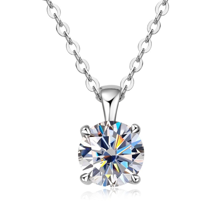 Foreign trade cross-border genuine goods classic four-claw moissanite necklace female high sense 925 sterling silver plated 18k gold pendant wholesale