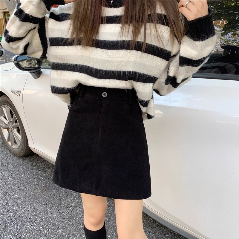 Autumn and Winter American Style Vintage Corduroy Skirt Women's plus size chubby girl Slight Fat Girls Wear Hip A- Shaped Short Skirt