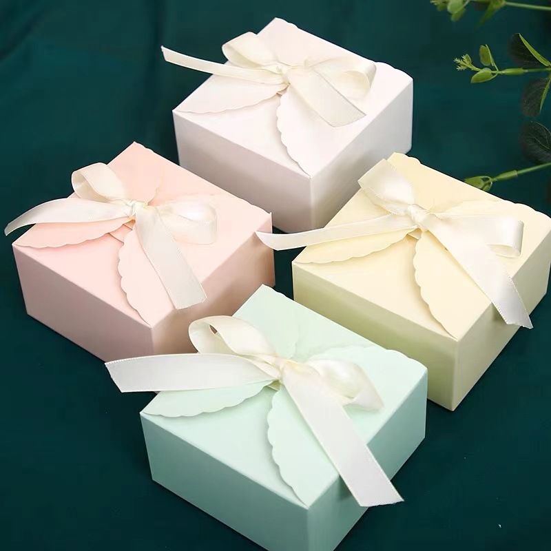 Creative Simple Gift Box Packaging Box Sugar Box Advanced Wedding Accompanying Gift Candy Box Birthday Baking Box Gift Box