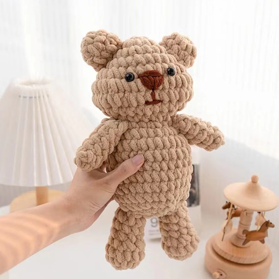 Bear Pendant to Relieve Boredom, Hand-Knitted DIY Crochet Ice Line Doll Material Package, Gift Keychain for Girlfriend