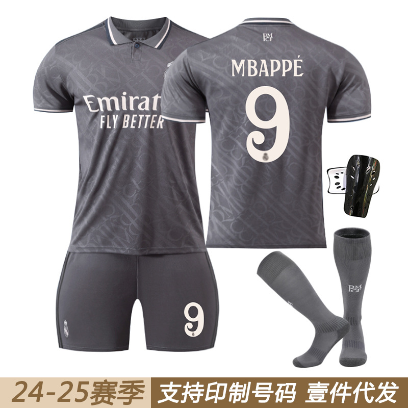 2425 Real Madrid 2 guest 7 Vinicus 5 Bellingham 9 Mbappe jersey C Rodrigo football uniform wholesale