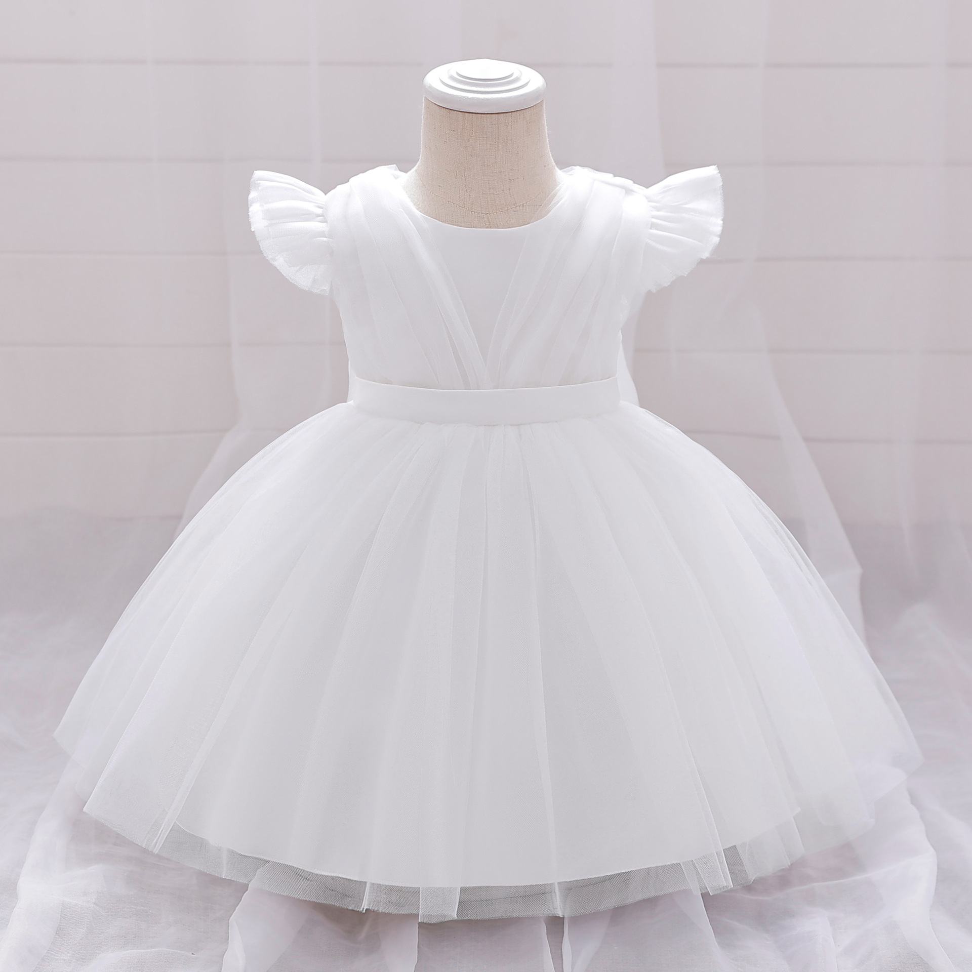 Picture of Cross-border Children's Princess Dress Small Flying Sleeves Flower Children's Puffy Mesh Girls' Dress Baby's One-year-old Wash Party Dress