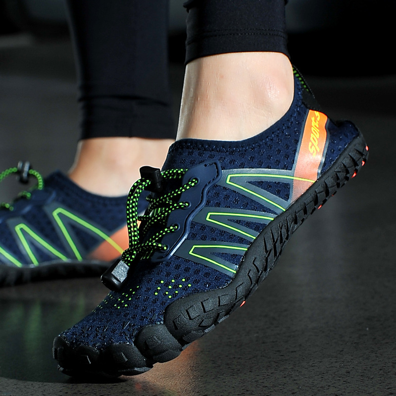 Summer Swimming Shoes 2025 New Men's and Women's Hiking Fitness Water Skiing Shoes River Tracing Barefoot Beach Wading Shoes
