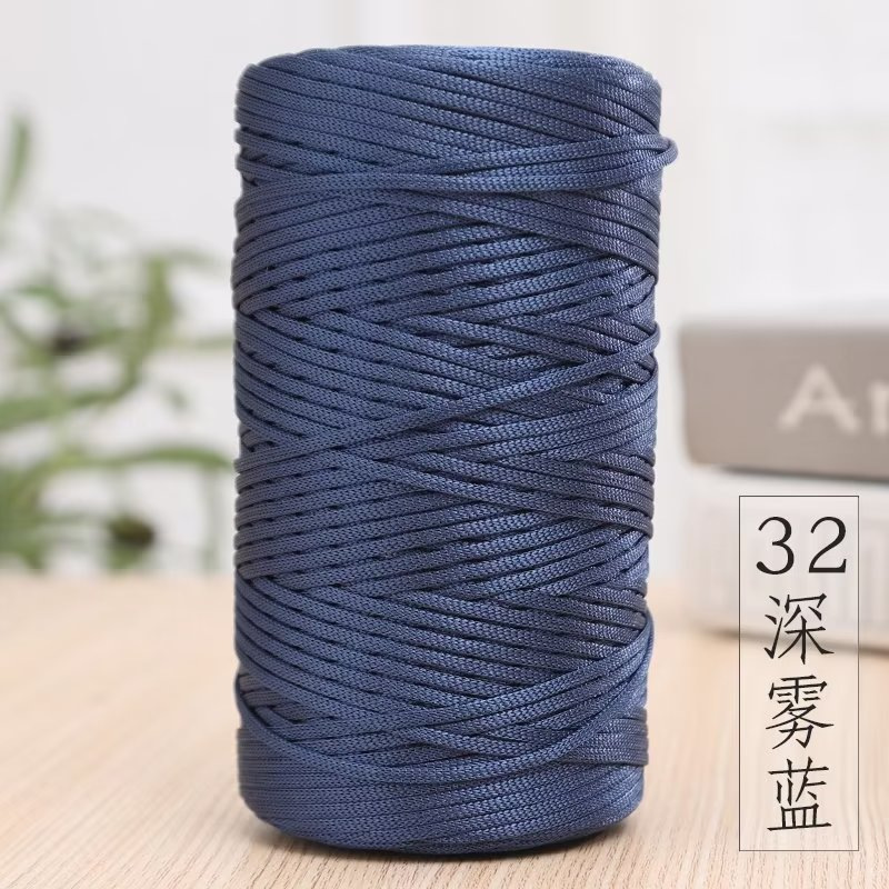 Picture of Spring and Summer peony hand bag crocheted material package ice hemp thread