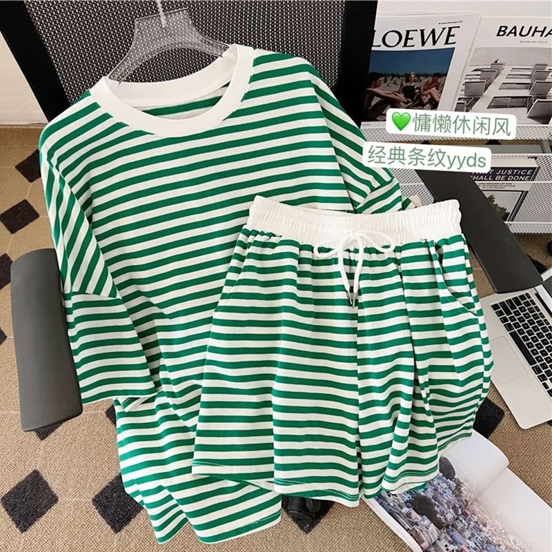 100kg College Style Striped Casual Sports Suit Women's 2024 Summer Loose Fashion Short Sleeve T-Shirt Shorts Two-Piece Set