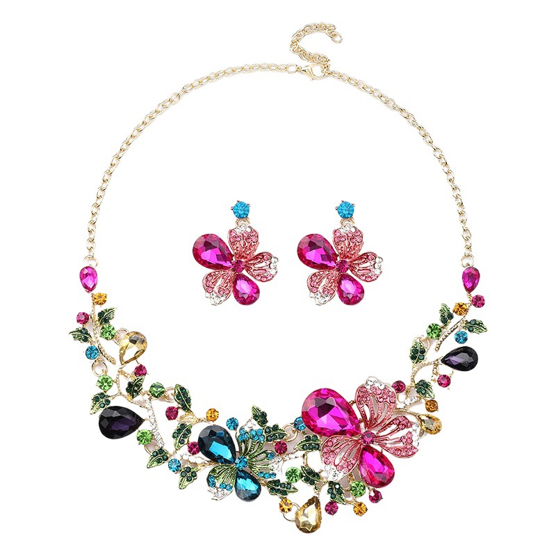 2022 New Color Flower European and American Necklace suit Women's Light Luxury Showy Bride Necklace Painted Oil Gem Clavicle Chain
