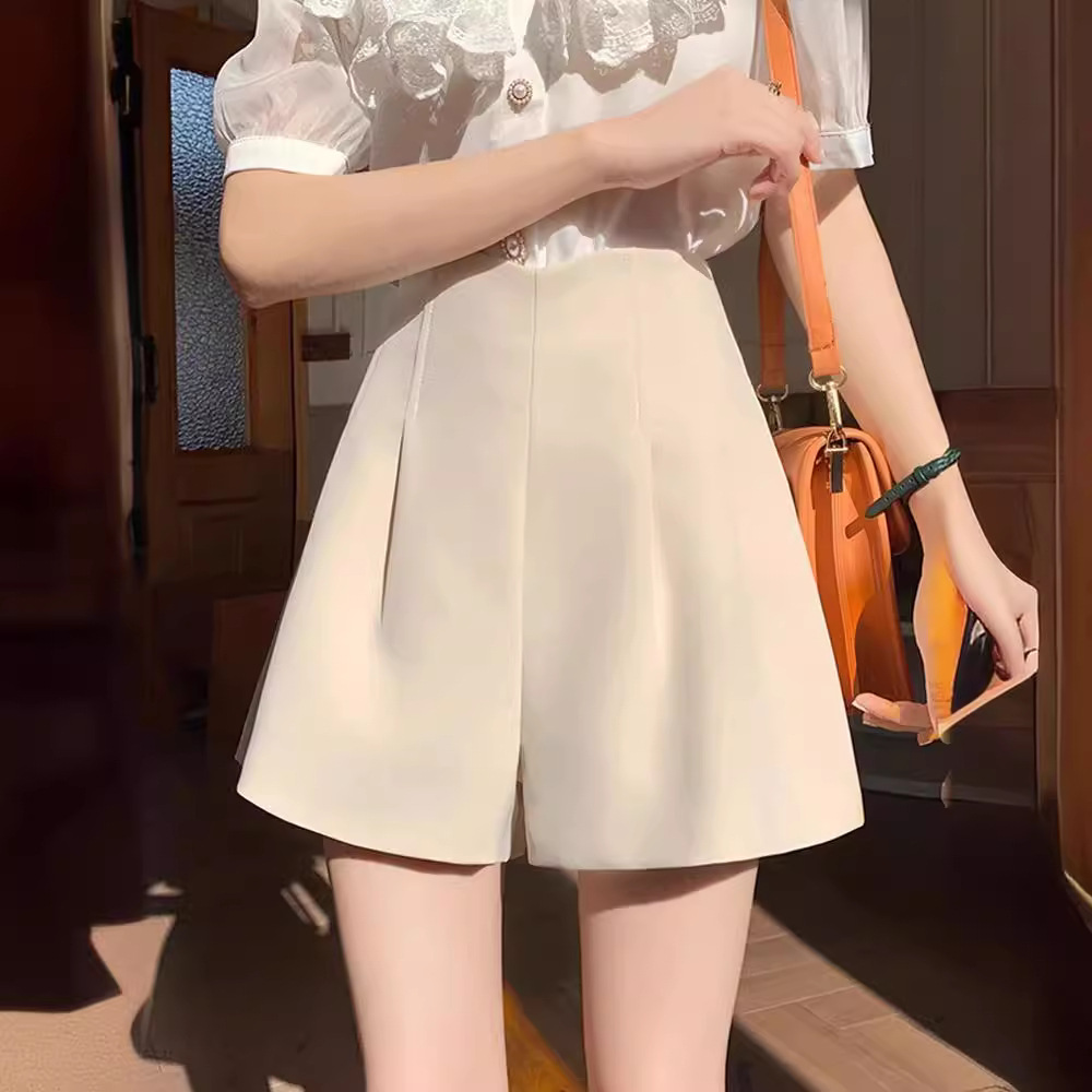 Black Woolen Shorts Women's 2025 Autumn and Winter New chubby girl High Waist Slimming Wide Leg Pants Fashion plus size Short Pants