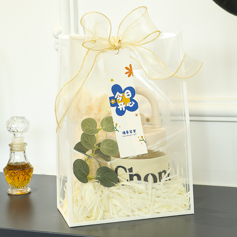 Picture of New Pp Transparent Gift Bag, Souvenir Plastic Gift Bag, Valentine's Day Birthday Gift, High-End Handbag
